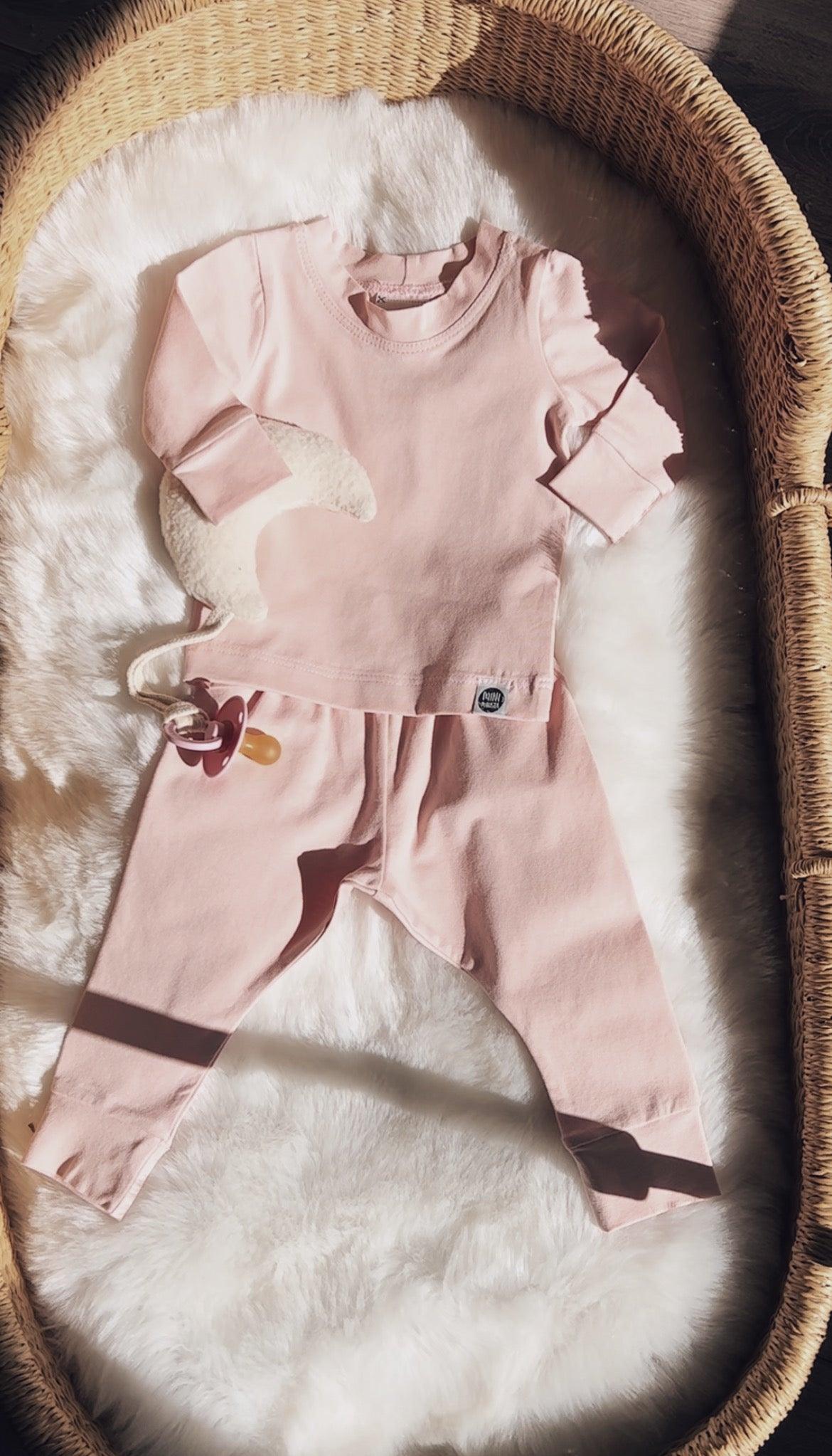 Conjunto Pijama Bebê Unissex Manga Longa MiniMalista Liso Rose - MiniMalista Baby - b2b, Baby, Frio, Menina -bebê-minimalista-estiloso