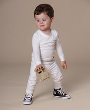 Conjunto Pijama Bebê Unissex Manga Longa MiniMalista | Liso Branco Off - MiniMalista Baby - Ano Novo, anonovo, b2b, Baby, Frio, Menina, Neutro, new, Reveillon, Unissex -bebê-minimalista-estiloso