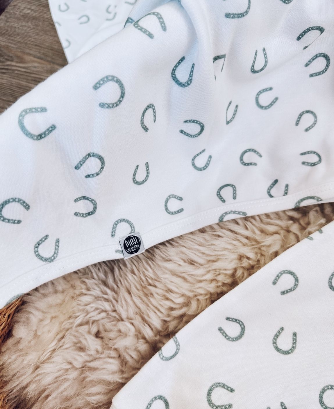 Kit Presente Saída de Maternidade Bebê 4 peças | Lucky