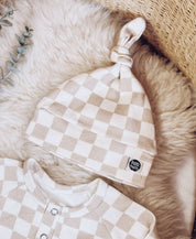 Kit Presente Saída de Maternidade Bebê 4 peças | Racer Beige