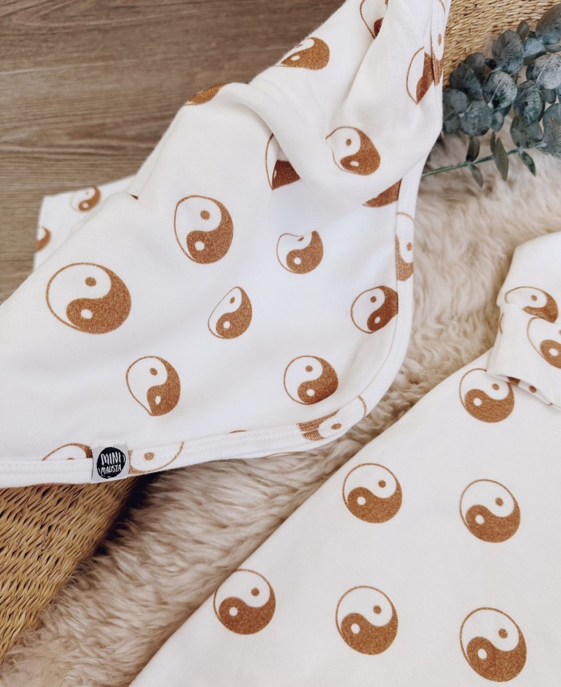 Kit Presente Saída de Maternidade Bebê 4 peças | Yin Yang