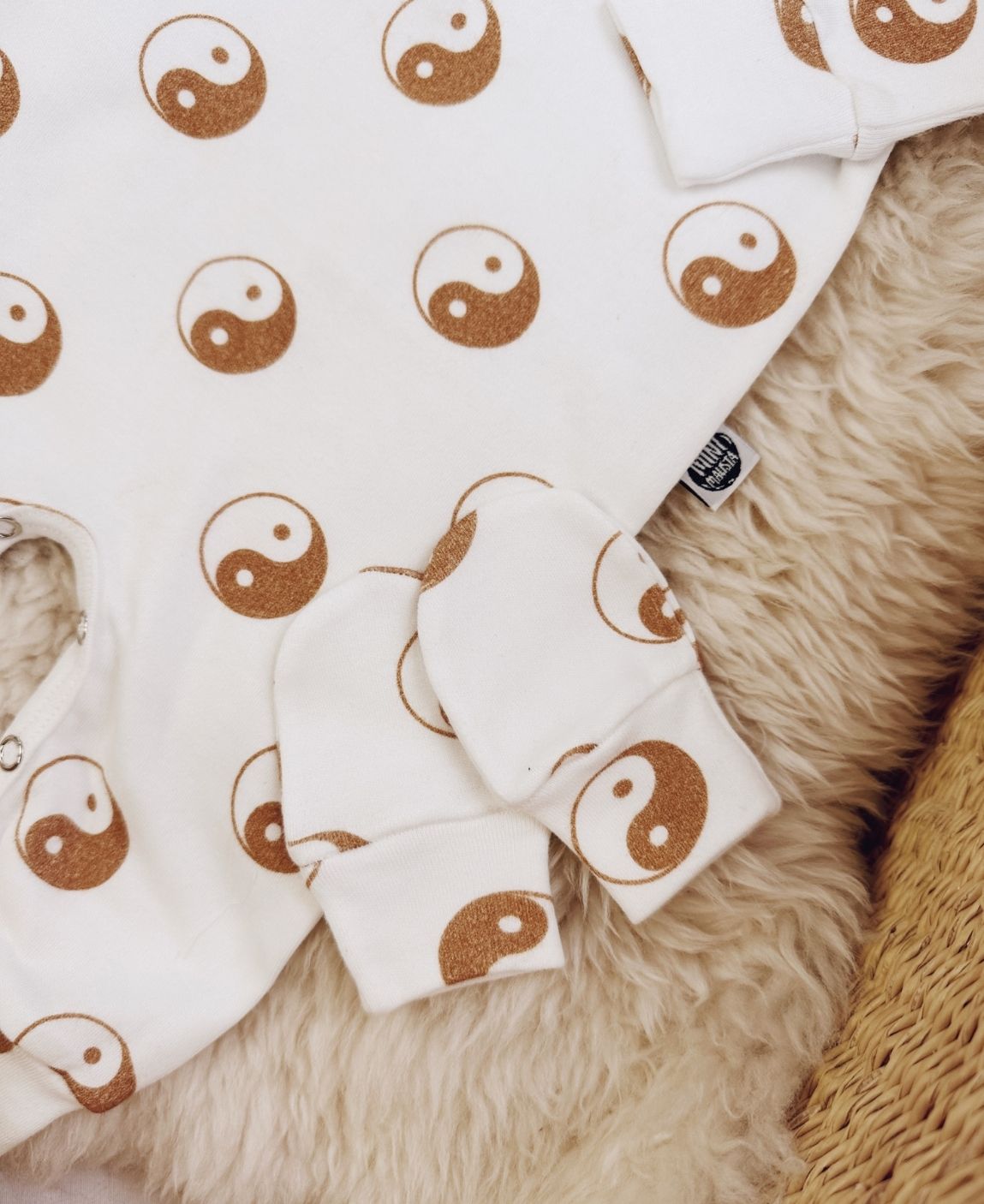 Kit Presente Saída de Maternidade Bebê 4 peças | Yin Yang