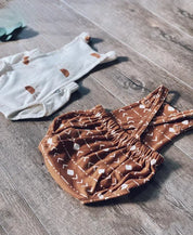 Jardineira de Bebê Unissex | Sunrise - MiniMalista Baby - 0.3, b2b, Baby, black-friday, Calor, Menina, Menino, outlet, SALE-FINAL, tab-tam-jardineiras, Verão, Winter Sale 40% -bebê-minimalista-estiloso