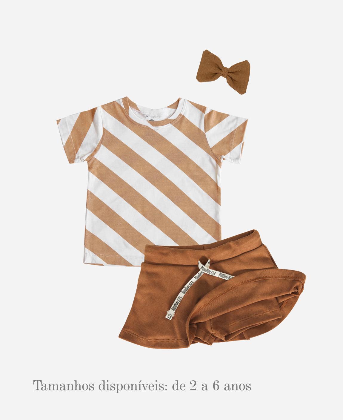 Look Infantil Camiseta Listras Diagonais Bege + Short-Saia Goldie - MiniMalista Baby - b2b, bundle, Calor, Kids, Menina, Menino, Neutro, new, Unissex, Verão -bebê-minimalista-estiloso