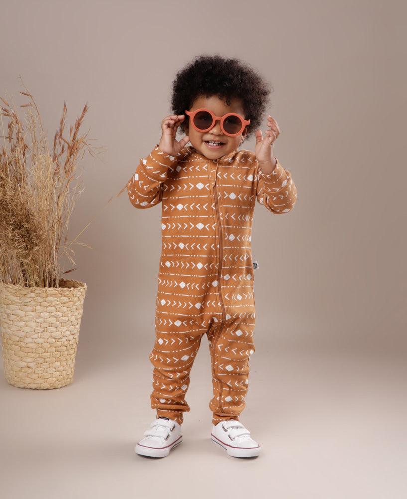 Macacão de Bebê Ziper Unissex Sunrise - MiniMalista Baby - b2b, Baby, Meia Estação, Menino, outlet, tab-tam-macacão-ziper, Winter Sale 40% -bebê-minimalista-estiloso