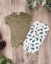 Macaquinho Canelado Manguinha Unissex MiniMalista | Liso Jungle Green - MiniMalista Baby - 0.2, b2b, Baby, black-friday, Calor, Christmas, com-desconto-mm10, Menino, Natal, Neutro, tab-tam-macaquinho-romper, Unissex, Verão, Xmas -bebê-minimalista-estiloso