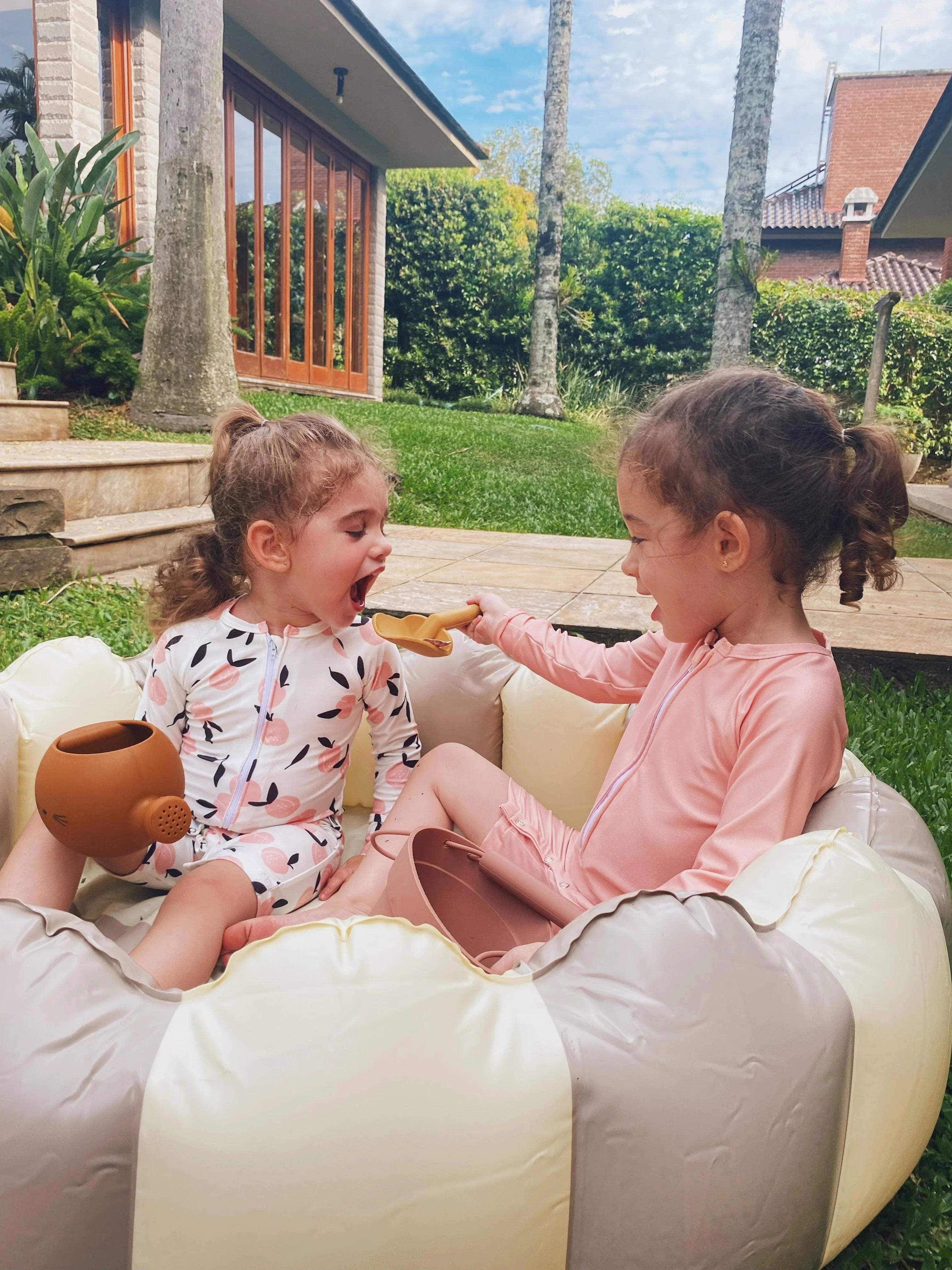 Macacão de Bebê Raglan Botões Unissex Apricots-minimalista-baby