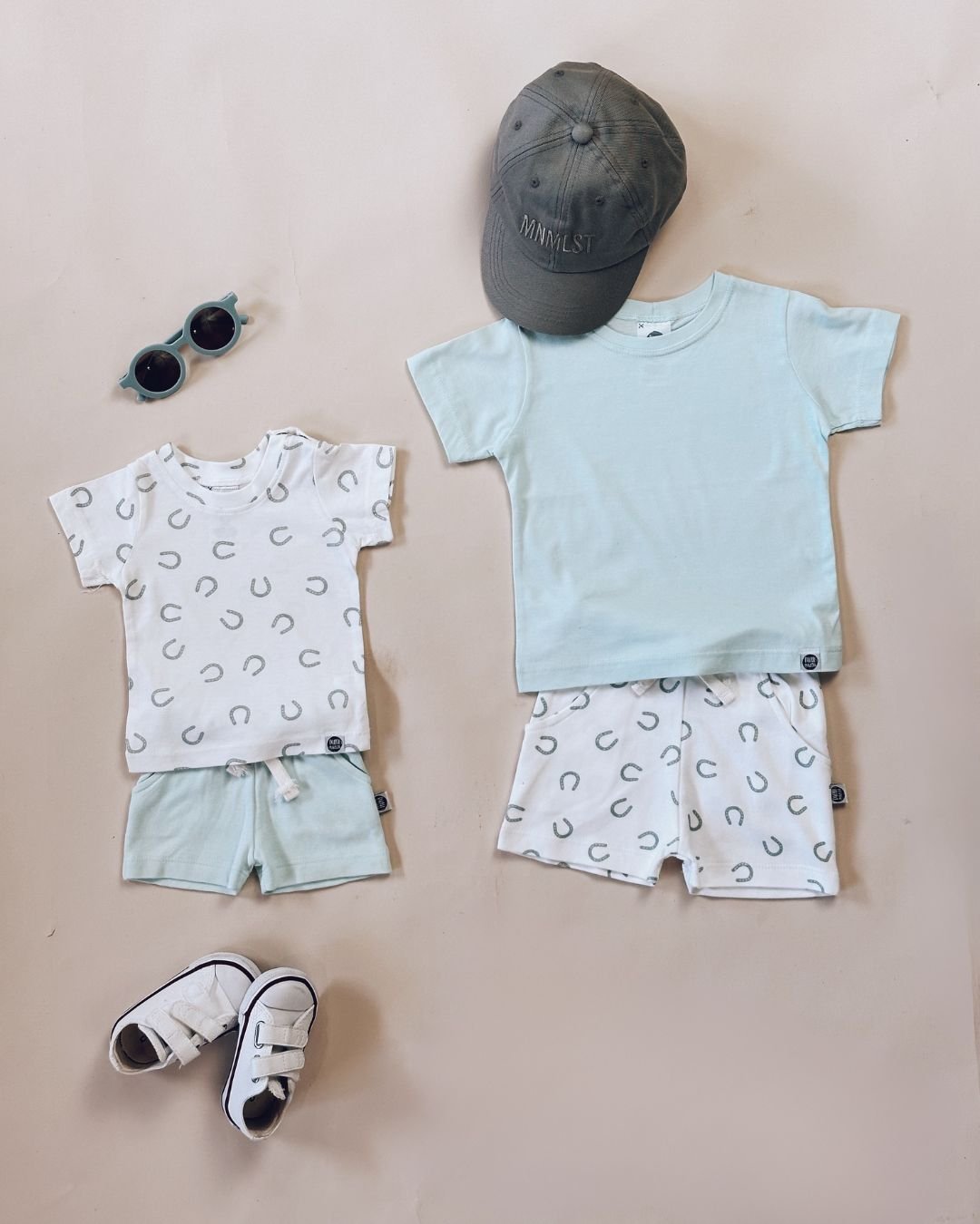 Conjunto Irmãos Meninos Camiseta com Bermuda | Liso Mint e Lucky