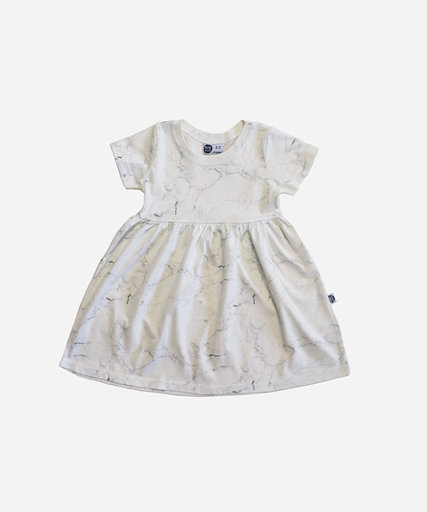 vestido-de-verao-meia-malha-infantil-marmore-carrara-minimalista-baby-vestido-de-verao-meia-malha-infantil-marmore-carrara-minimalista-baby-0-3-0-5-b2b-black-friday-calor-kids-menina_3e5b21d4-923c-4e7a-adfd-acf2d0a43d8b.jpg