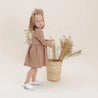 Vestido Infantil Manga Longa MiniMalista Liso Mocha - MiniMalista Baby - b2b, com-desconto-mm10, Frio, Kids, Menina, Neutro, tab-tam-vestido-manga-longa, Unissex, Winter Sale 40% -bebê-minimalista-estiloso