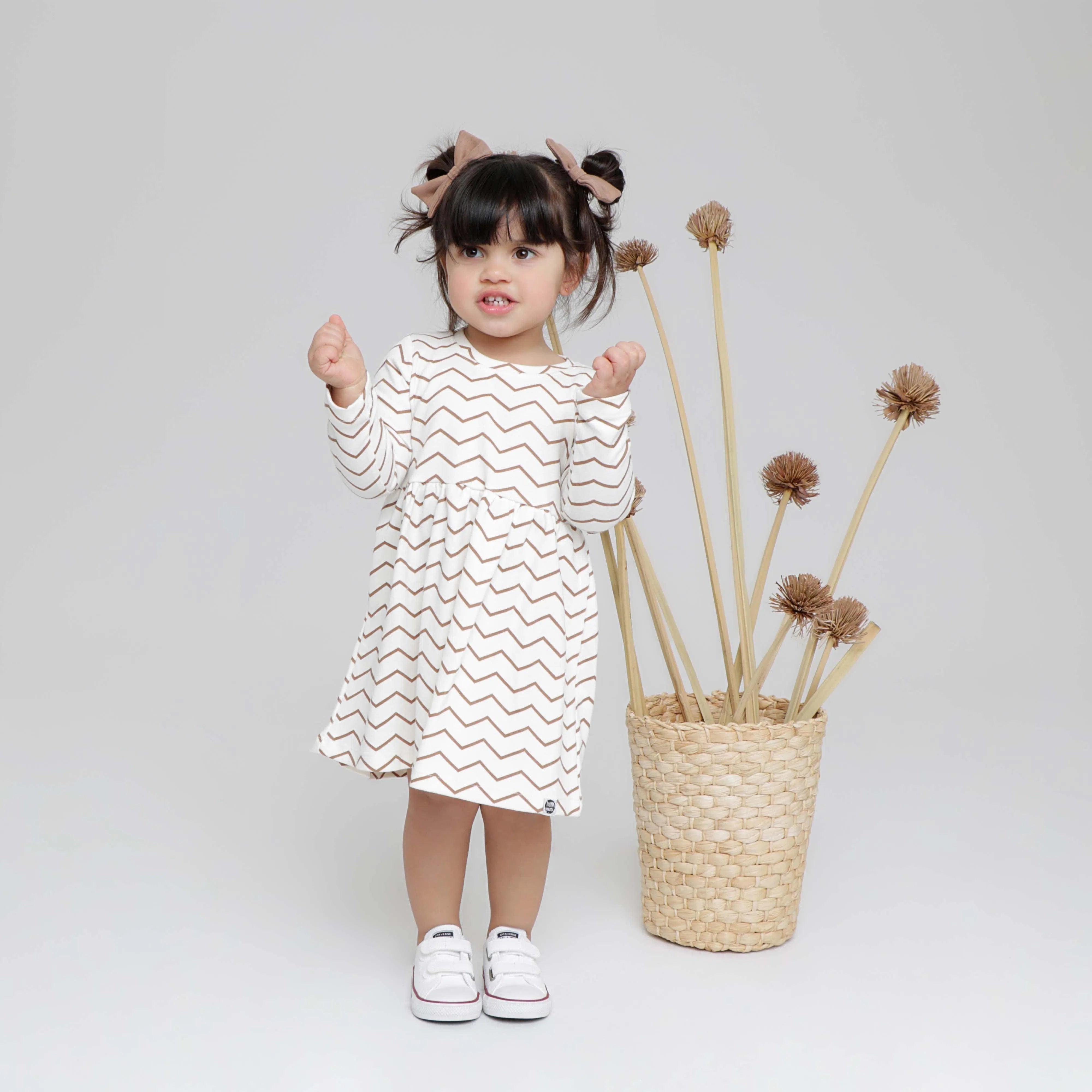 Vestido Manga Longa Infantil | Electric - MiniMalista Baby - 0.3, 0.4, Ano Novo, b2b, black-friday, Frio, Kids, Menina, outlet, Reveillon, SALE-FINAL, tab-tam-vestido-manga-longa, Winter Sale 40% -bebê-minimalista-estiloso
