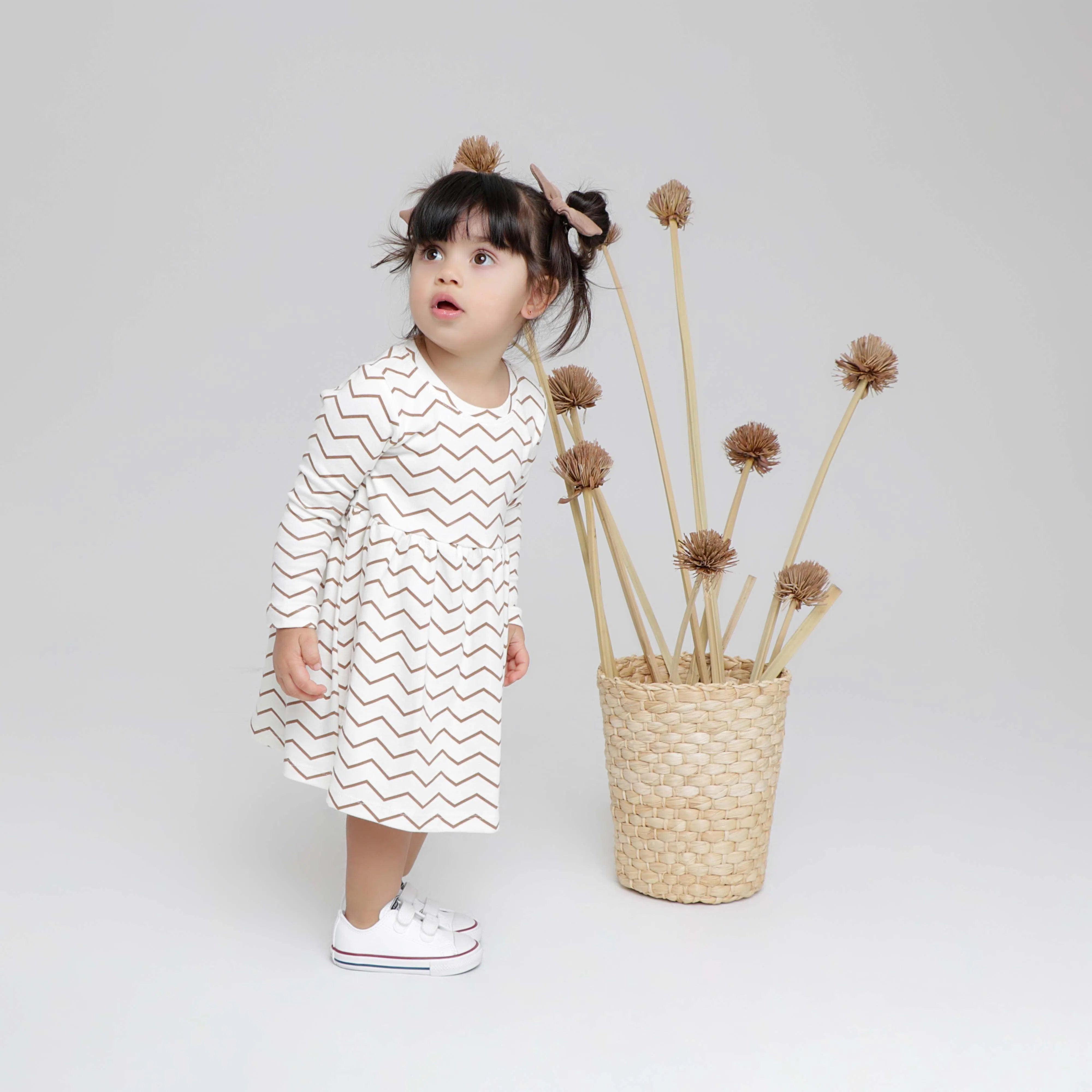 Vestido Manga Longa Infantil | Electric - MiniMalista Baby - 0.3, 0.4, Ano Novo, b2b, black-friday, Frio, Kids, Menina, outlet, Reveillon, SALE-FINAL, tab-tam-vestido-manga-longa, Winter Sale 40% -bebê-minimalista-estiloso