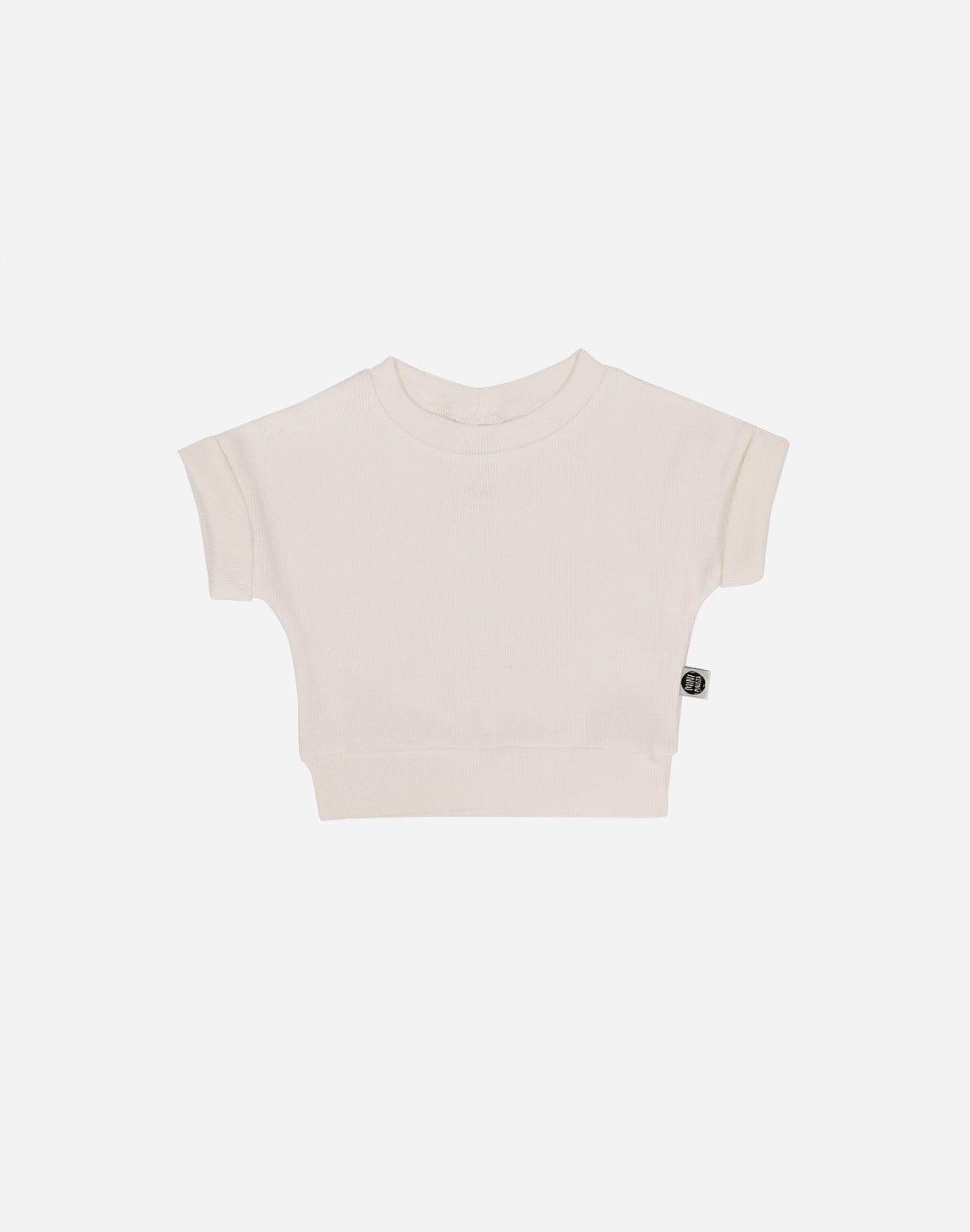 Camiseta Infantil Dolman Canelado Unissex MiniMalista | Liso Branco Off - MiniMalista Baby - 0.25, 0.3, Ano Novo, anonovo, b2b, black-friday, Calor, com-desconto-mm10, Meia Estação, Menina, Neutro, new, Reveillon, tab-tam-dolman-tee, Unissex, Verão -bebê-minimalista-estiloso
